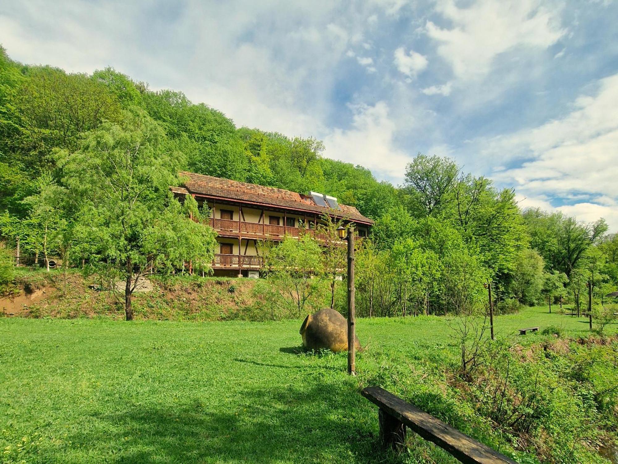 Ecokayan Dilijan Resort Hotel Exterior photo